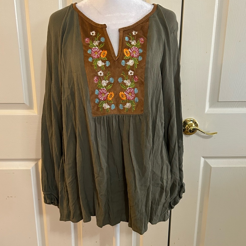 Umgee green peasant blouse, 2XL